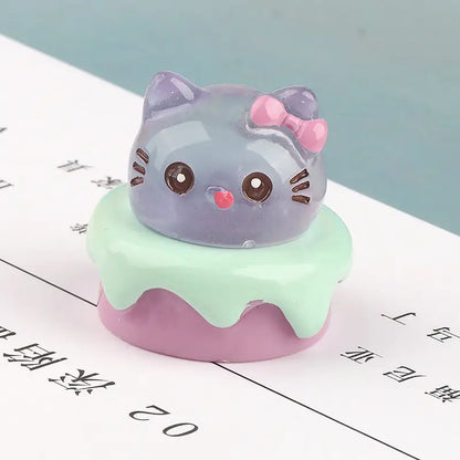 【C12】20% OFF-Luminous Sanrio Cake Party-Blind Bag Series