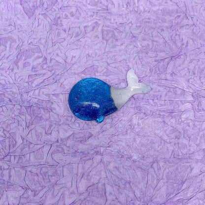 【A037】Luminous Bicolor Whale-Blind Bag Series
